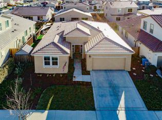1613 Ranch Ln, Hollister, CA 95023