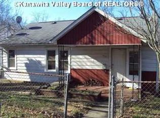 853 Stover St, Saint Albans, WV 25177