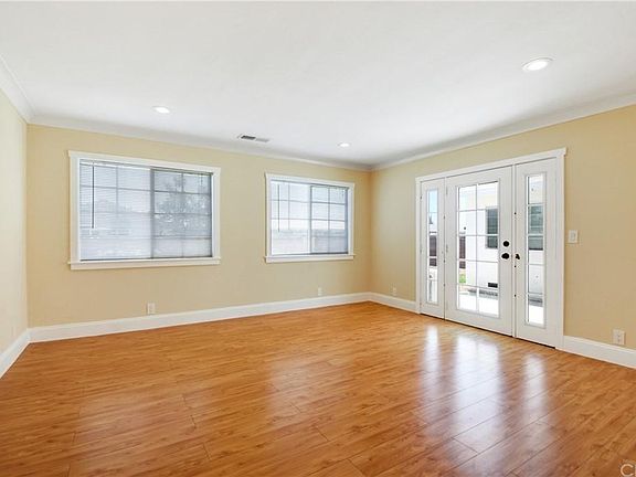 2nd image of 6082 Camphor Ave