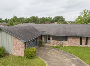 11531 Carondelet St, Gulfport, MS 39503