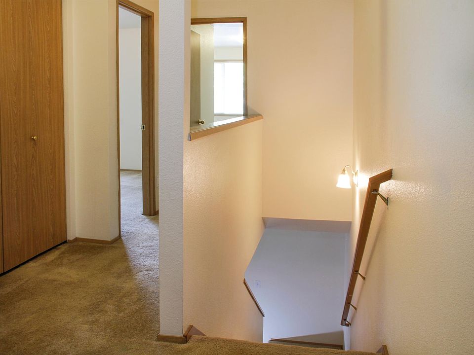 2nd image of 9508 160th Street Ct E