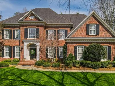 220 Fox Lake Ct, Winston Salem, NC, 27106