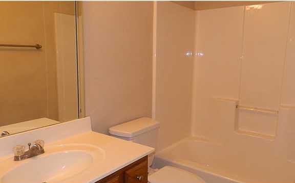 5th image of 121 Sweet Birch Dr