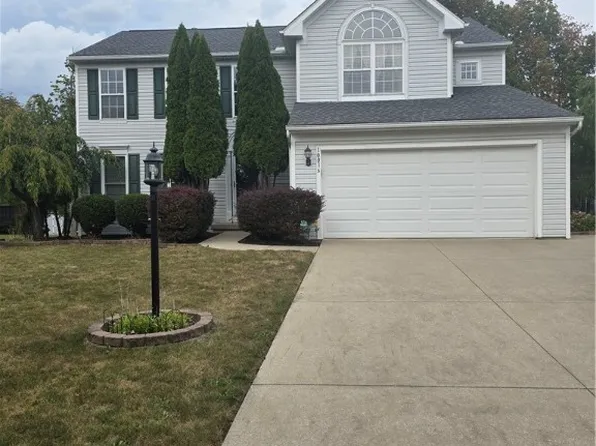 10016 Brushwood Dr, Streetsboro, OH 44241