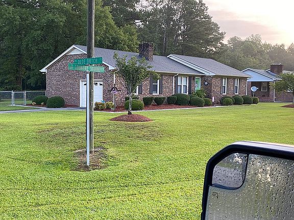 5th image of 2511 Olde Dutch Ct