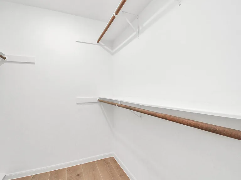 10550 Emnora Ln — Photo 19