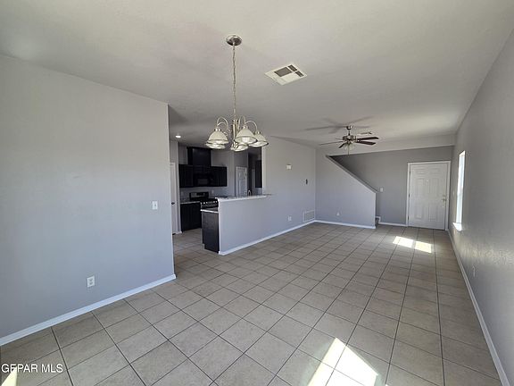 5th image of 10400 Silvercloud Dr