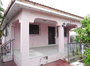 972 E 30th St, Hialeah, FL 33013