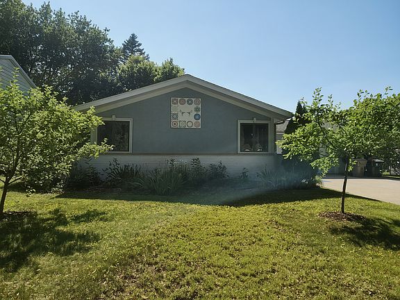 2nd image of 2218 Prairie Rd