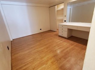 1424 Ward Ave #202, Honolulu, HI 96822