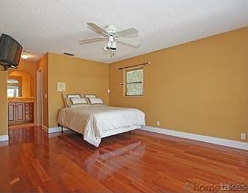 4th image of 609 Lighthouse Dr