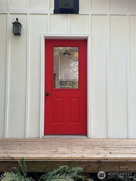 4th image of 641 Decatur Head Drive