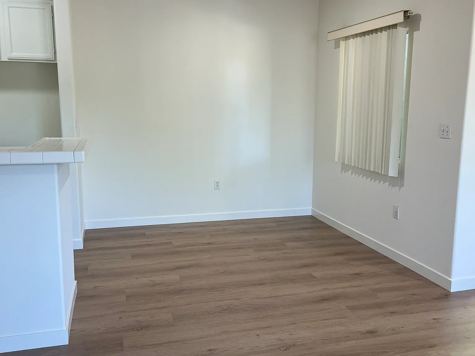 3 bed, 1200 sqft, $3,200 — Photo 3