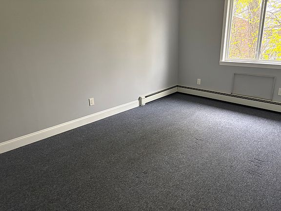 4th image of 2926 Martin Ct Floor 2