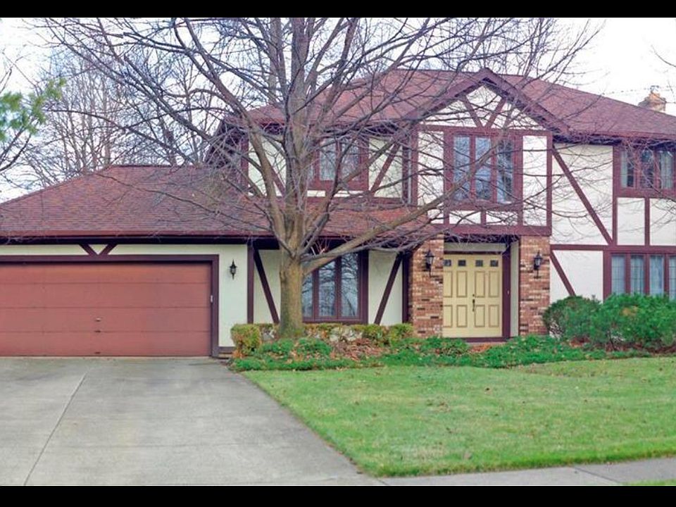 1st image of 421 Sandhurst Dr