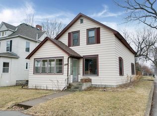 819 26th St W, Minneapolis, MN 55405