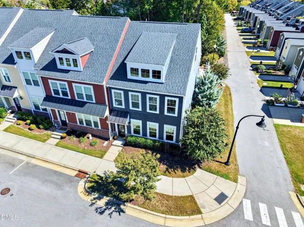 497 Rally Point Pl, Wake Forest, NC 27587
