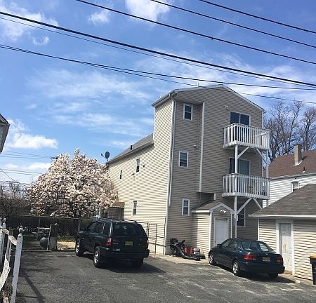 2nd image of 242 River Dr