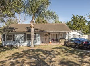 205 E 19th Ave, Mount Dora, FL 32757