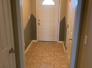 6702 Eagle Wood Dr, Louisville, KY 40272