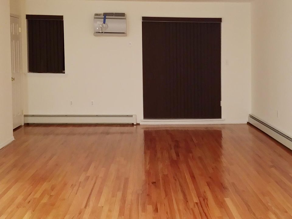 1st image of 7009 10th Ave