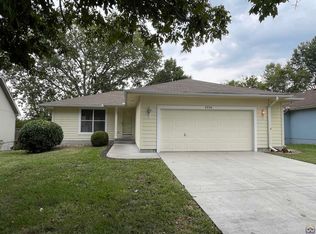 3536 SW Kent Ct, Topeka, KS 66614