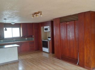 735 6th St, Springfield, OR 97477