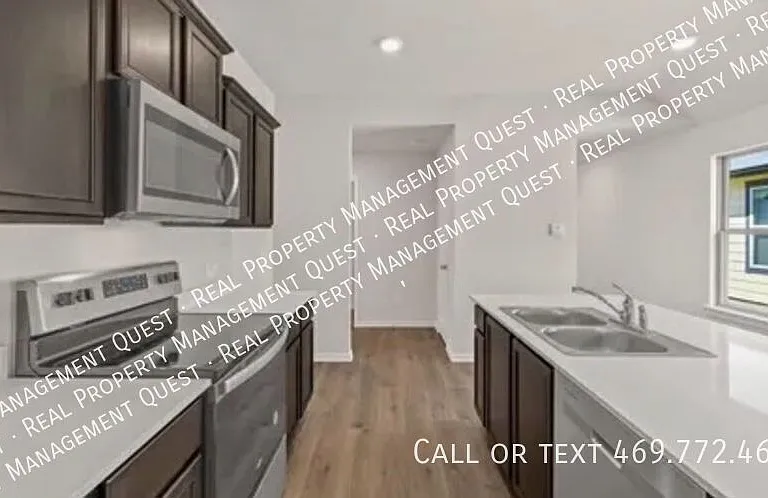 403 Vitex Dr — Photo 4