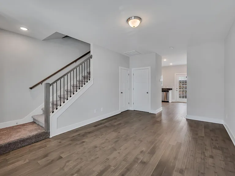 Robinsons Rowhouse Townhomes — Photo 59