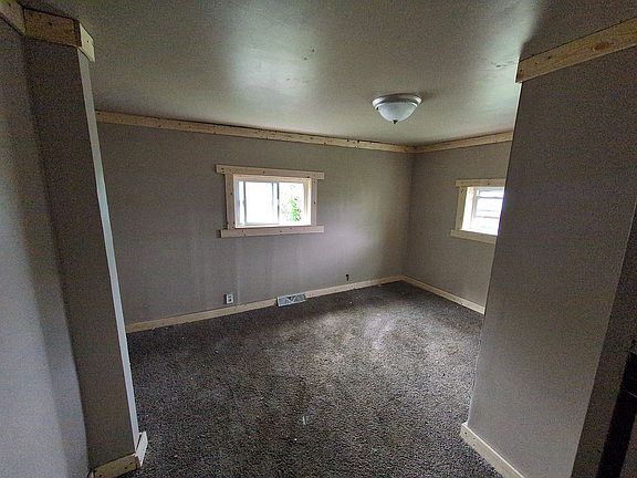 Bedroom downstairs 