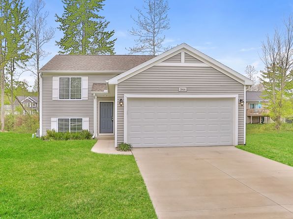 3866 Watertown Dr