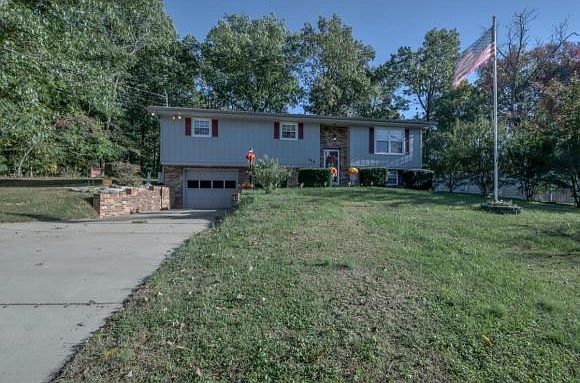 1st image of 135 Marcella Dr