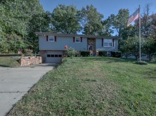 135 Marcella Dr, Mosheim, TN 37818