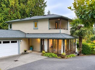 8800 Grand Ave NE, Bainbridge Island, WA 98110