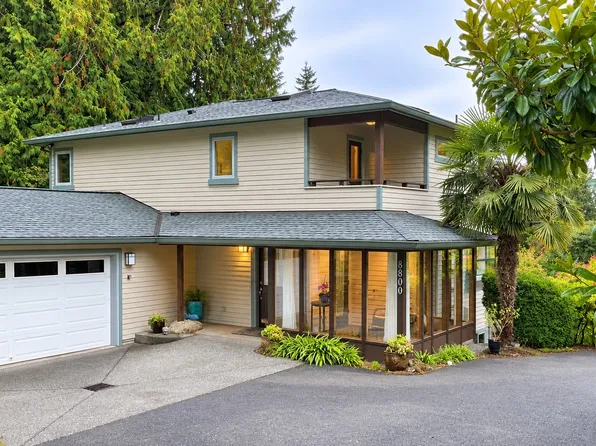 8800 Grand Ave NE, Bainbridge Island, WA 98110