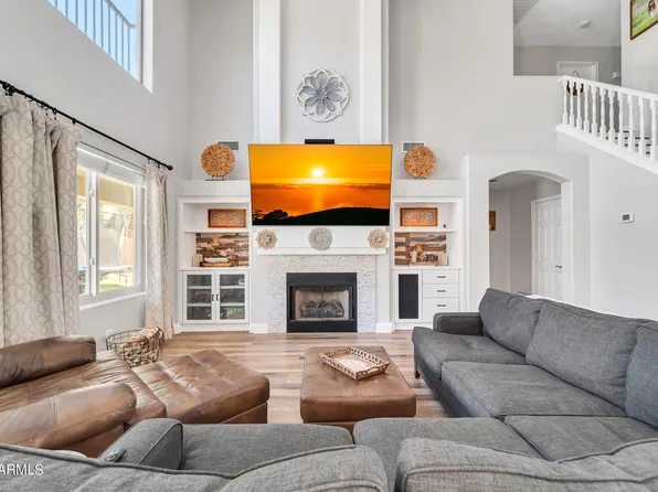 6434 W Misty Willow Lane, Glendale, AZ 85310