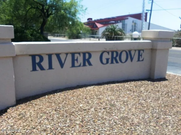 4281 N River Grove Cir, Tucson, AZ 85719