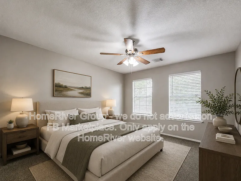 4 bed, 2.5 bath, 2510 sqft, $2,295 — Photo 4