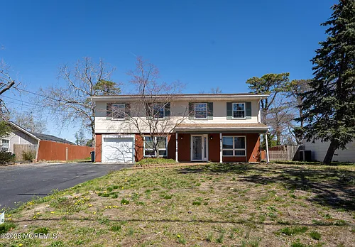 406 Lawrence Dr Photo 1