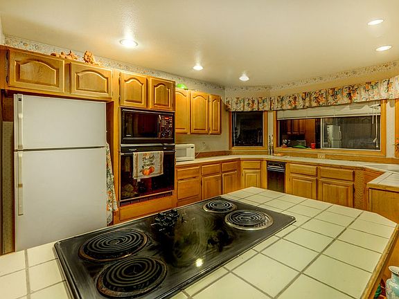 4th image of 32226 Located Eagle Scout Way