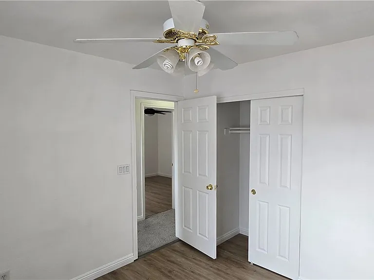 9636 Cedar Park Ave — Photo 15