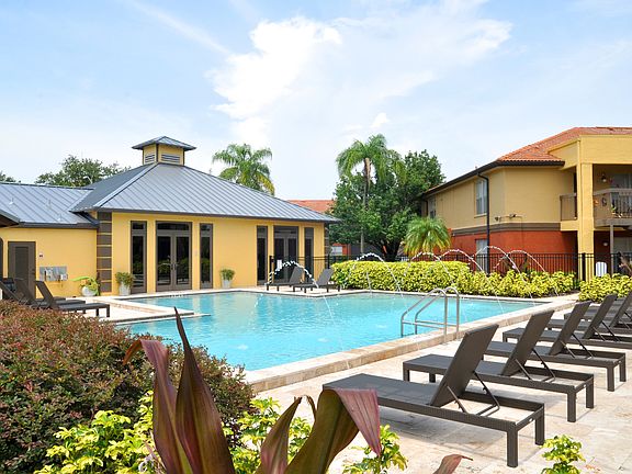 The Palms of Clearwater Pool Area