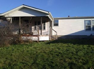 1418 Cross Rd, Freedom, NY 14065