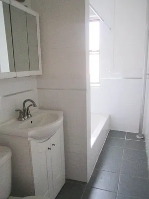 Rented by Bohemia Realty Group | media 20