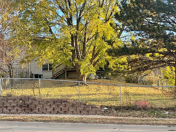 4th image of 11644 Camden Ave