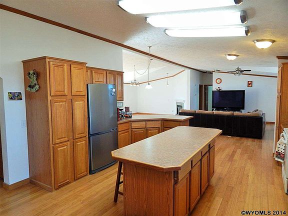 5th image of 9 Cottonwood Dr