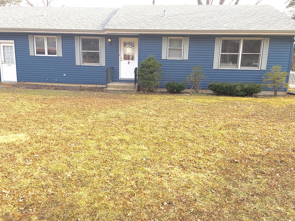 2nd image of 1532 5th Ave W