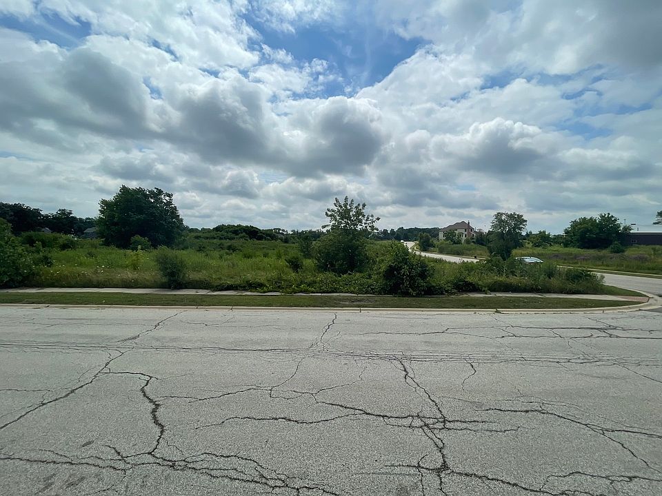 1st image of 245 Crozier Dr Lot 10