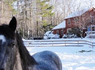 203 Harantis Lake Rd, Chester, NH 03036