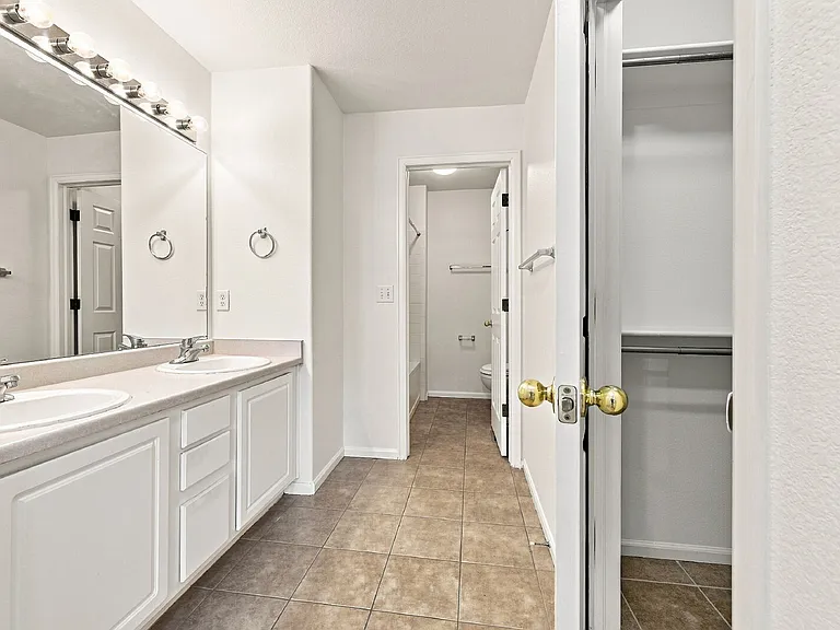 9590 E Florida Ave #2032 — Photo 24